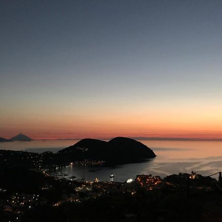 Casa Marta Appartement Lipari  Buitenkant foto