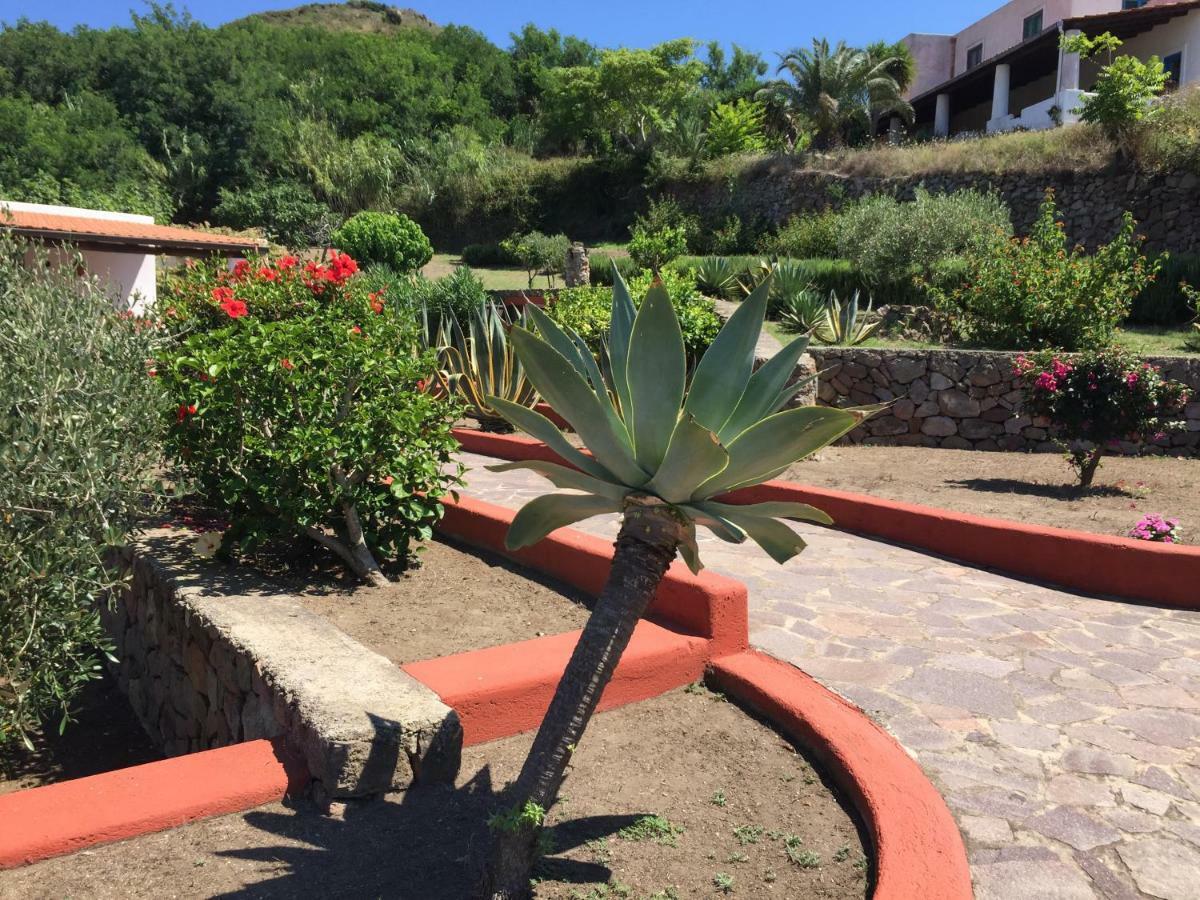 Casa Marta Appartement Lipari  Buitenkant foto