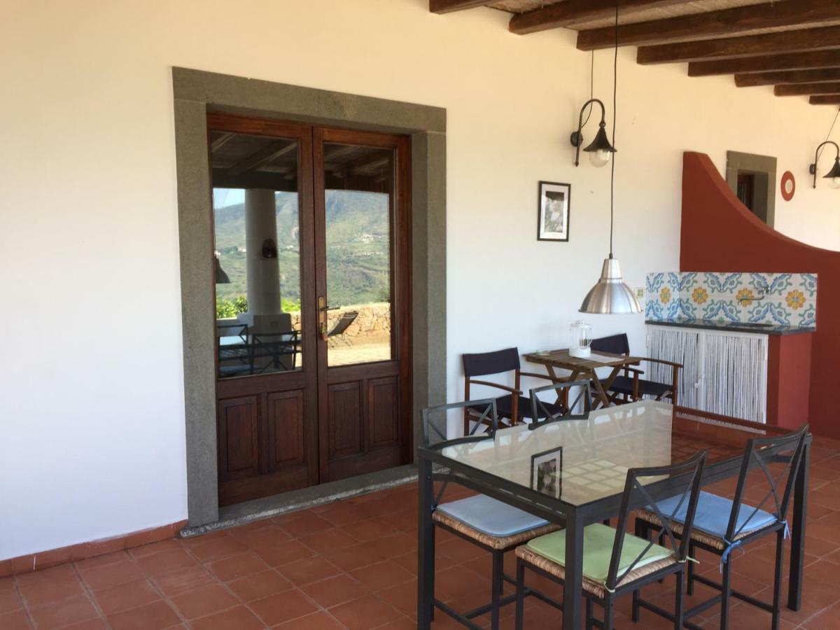 Casa Marta Appartement Lipari  Buitenkant foto