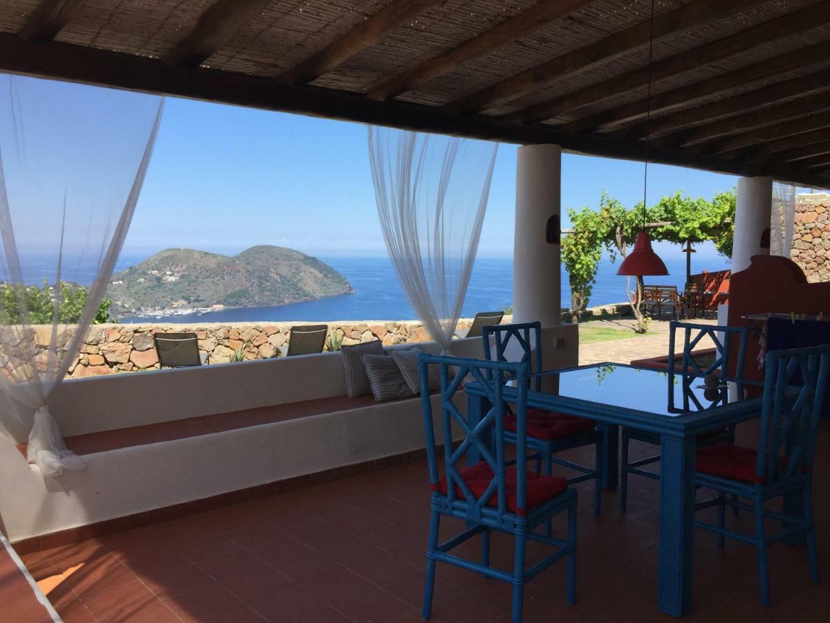 Casa Marta Appartement Lipari  Buitenkant foto