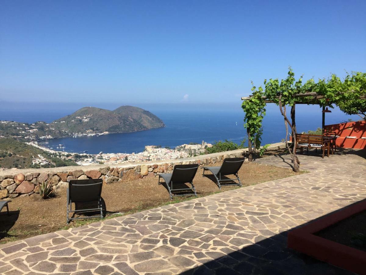 Casa Marta Appartement Lipari  Buitenkant foto